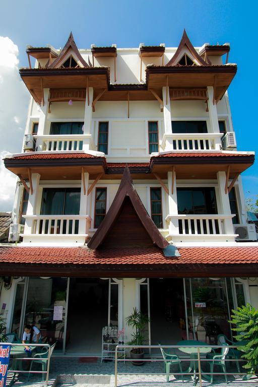 Holidays House Karon Exteriér fotografie